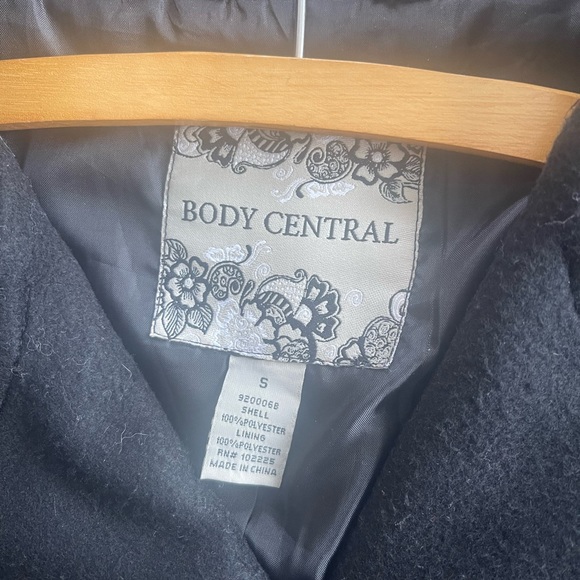 Black button jacket - Picture 3 of 3